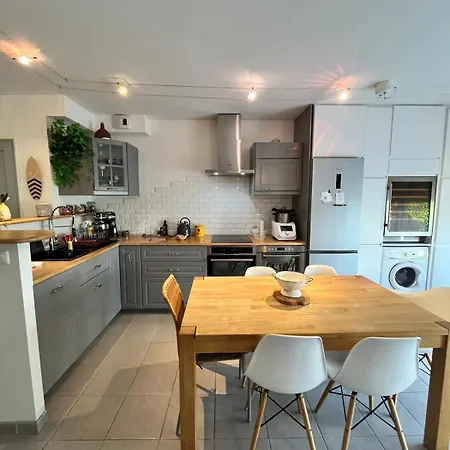 Beautour 4 People Wi-fi Tv 1 Parking Space Holiday home